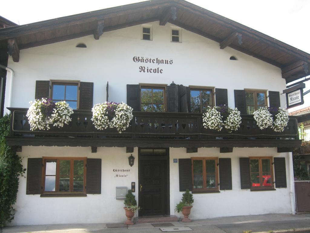 Gaestehaus Nicole Garmisch-Partenkirchen Buitenkant foto
