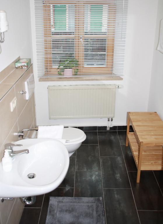 Gaestehaus Nicole Garmisch-Partenkirchen Kamer foto