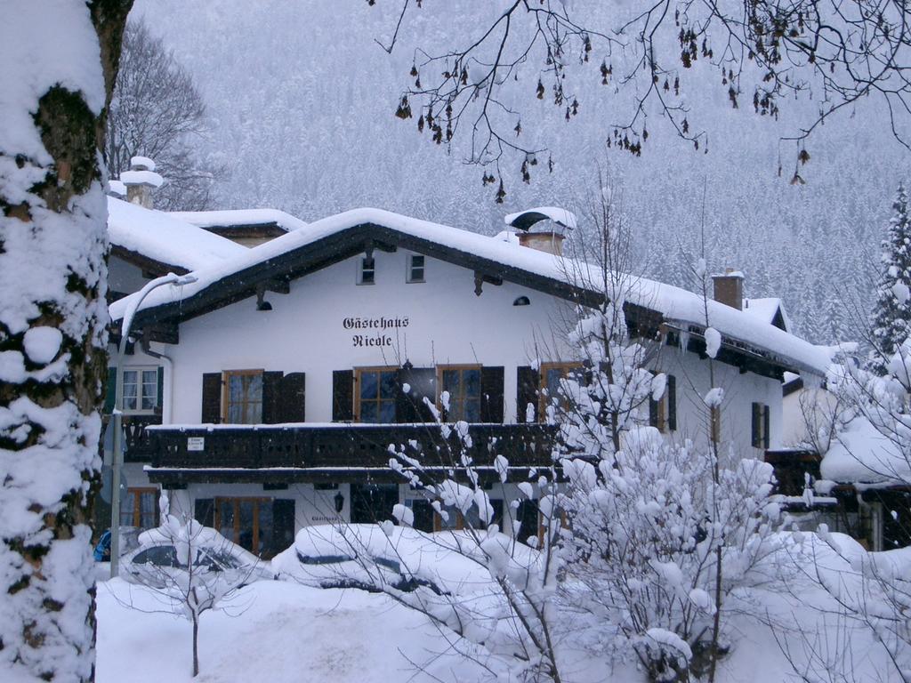 Gaestehaus Nicole Garmisch-Partenkirchen Buitenkant foto